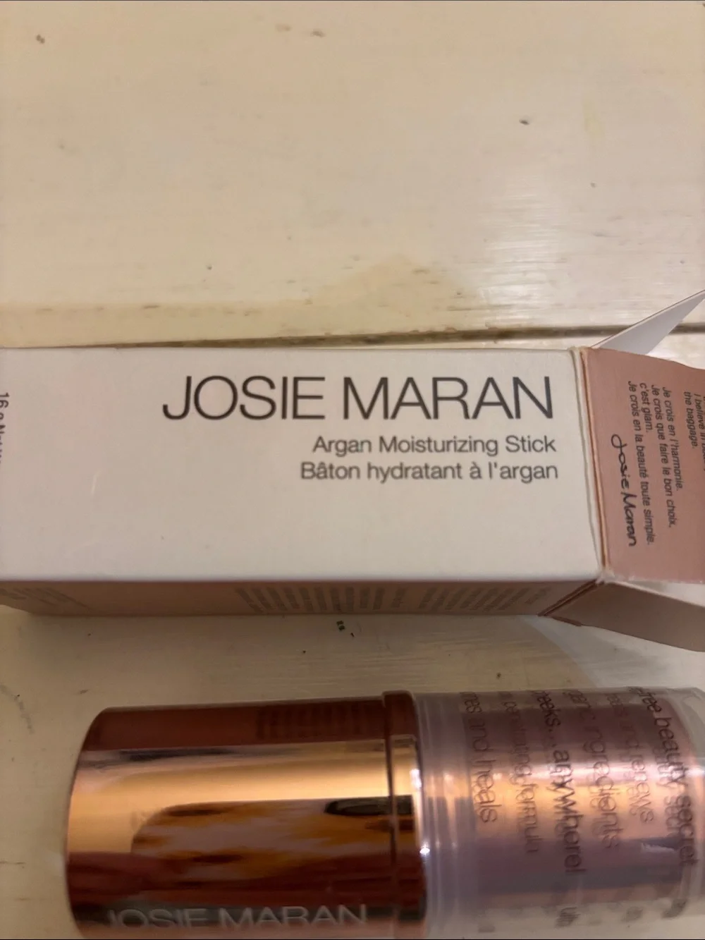 JOSIE MARAN Argan Moisturizing Stick in Rose Gold Metallic